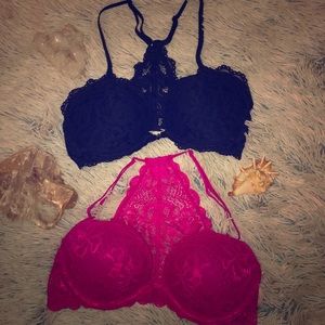 2 x Victoria’s Secret PINK racer back bras - 34C